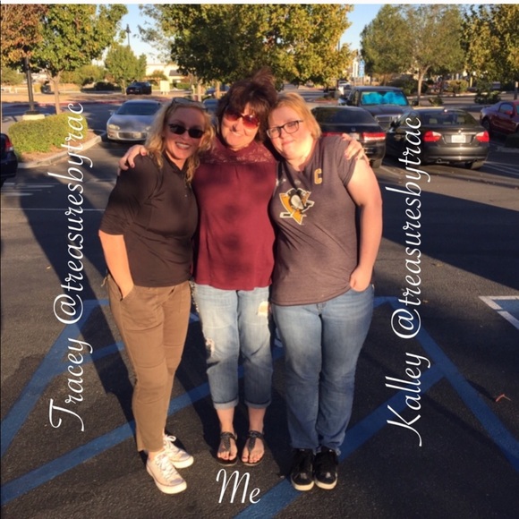 Hi there it’s nice to meet you!! My name is Marcie - Picture 2 of 8